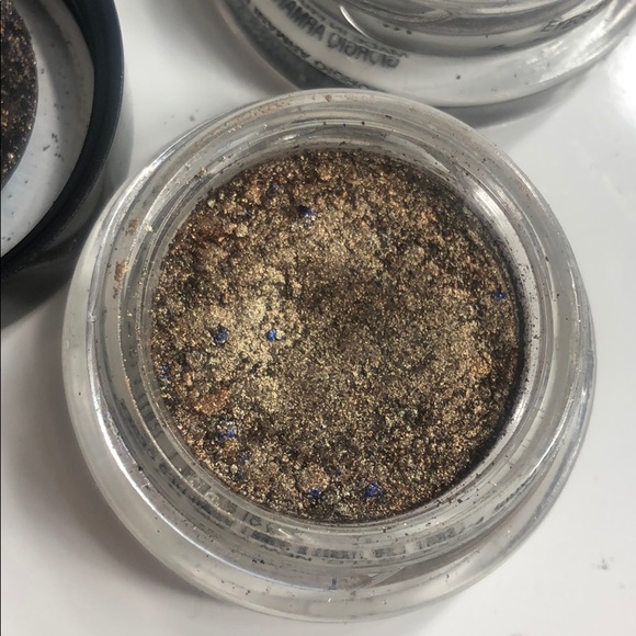 Georgia Armani eyes to kill shadow bundle - Picture 7 of 8